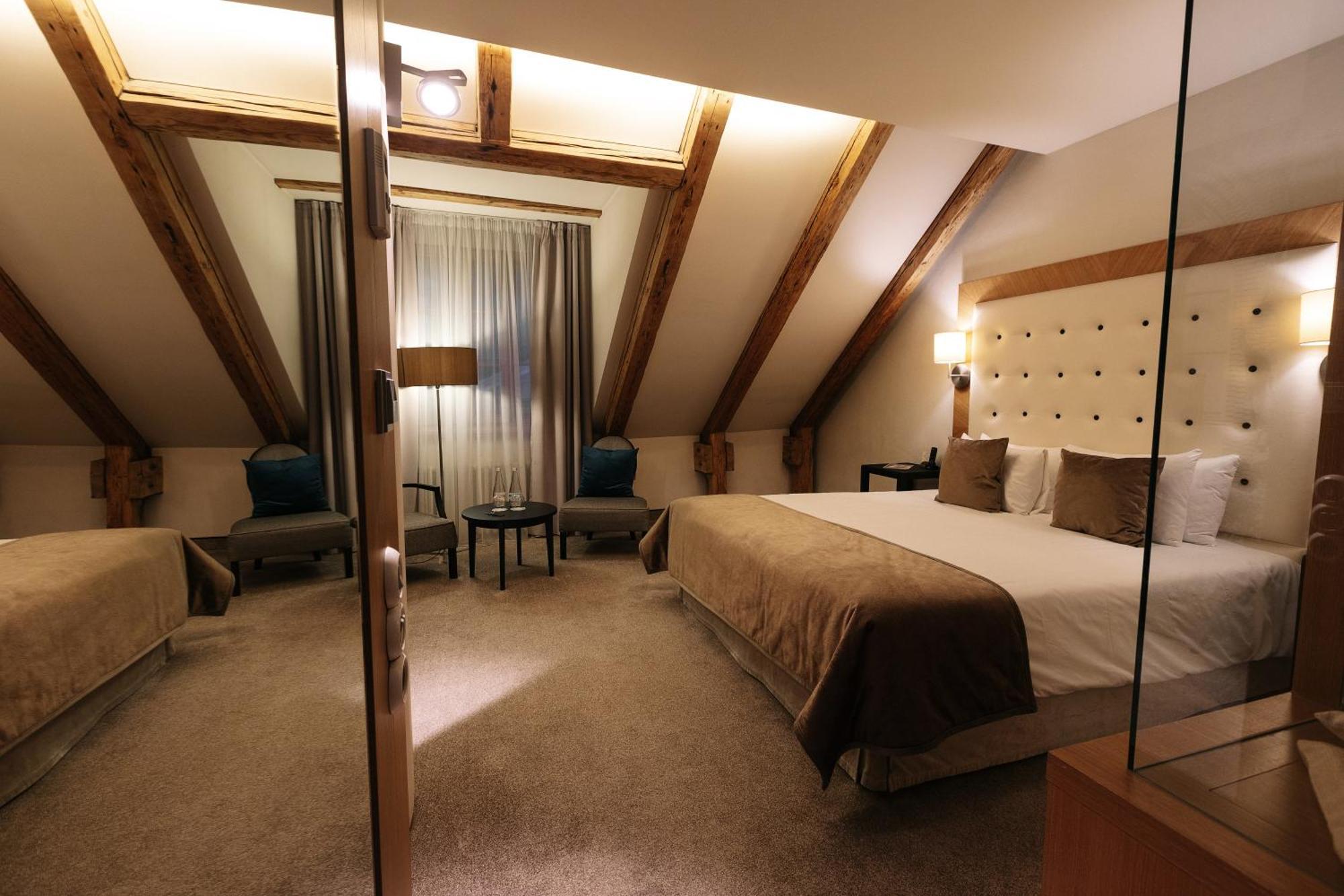 Hotell Dome 5*
