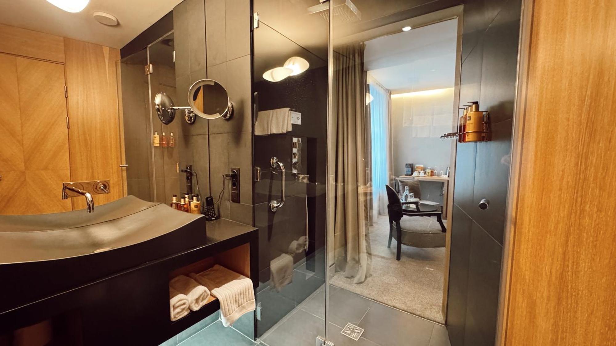 Dome Hotell 5*